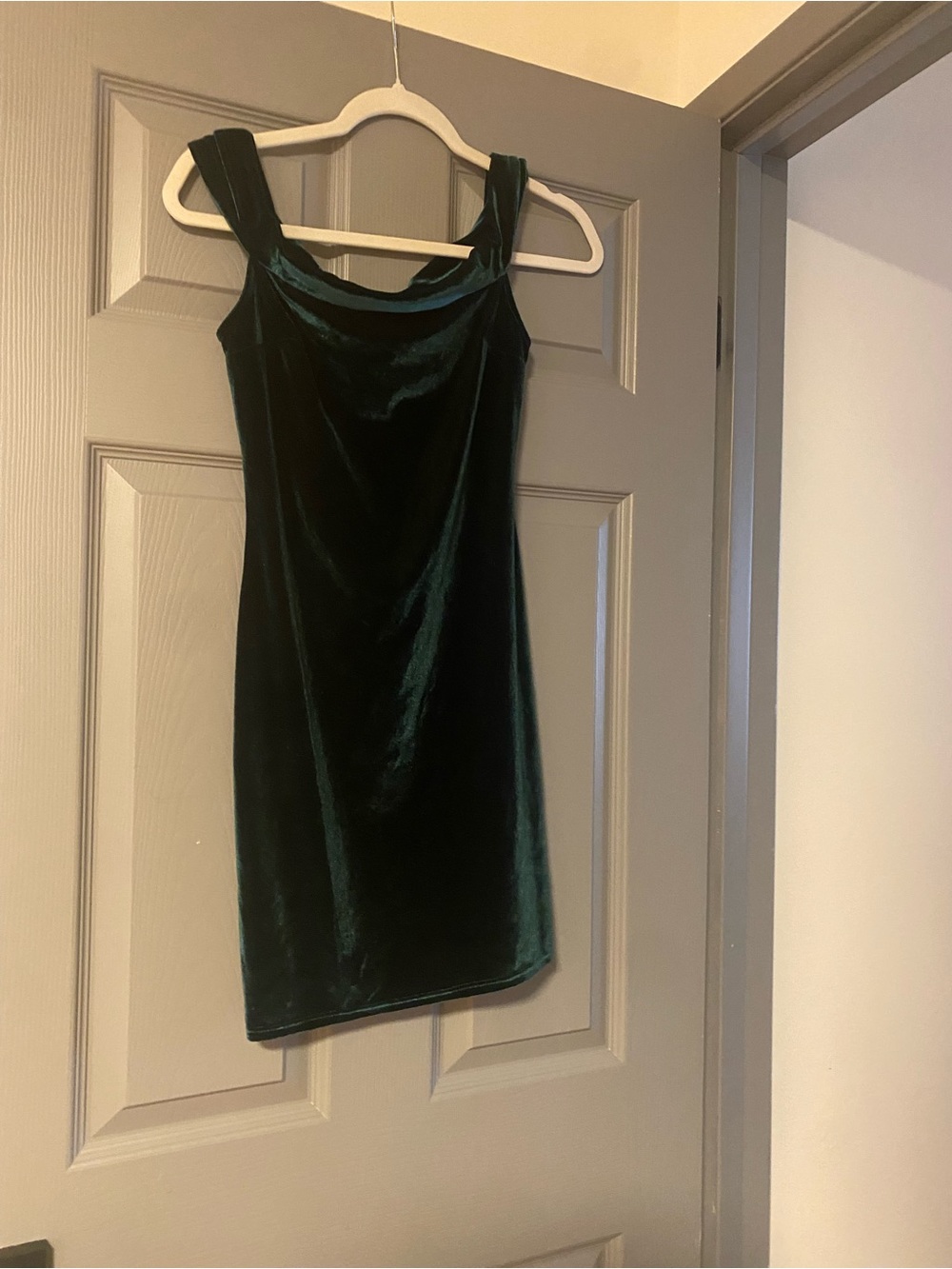 Urban Outfitters Emerald Green Velvet Mini Dress